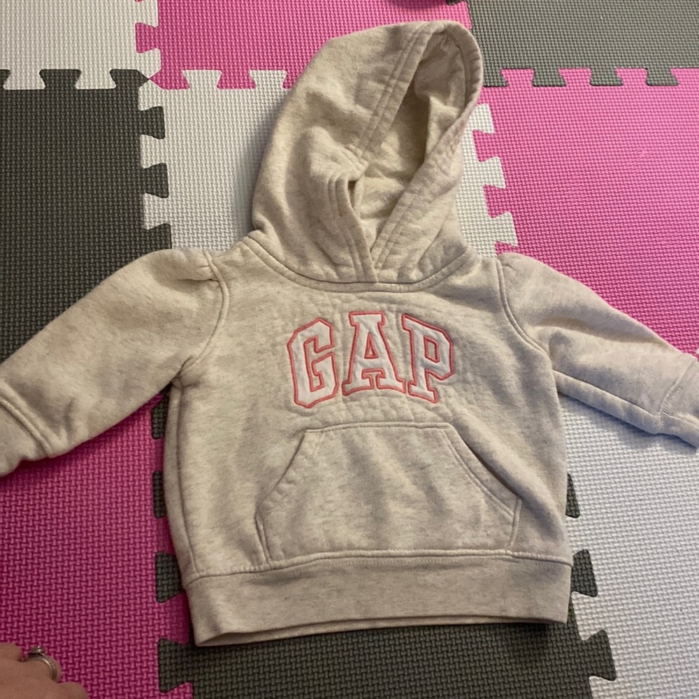 (3for $30) Gap hoodie